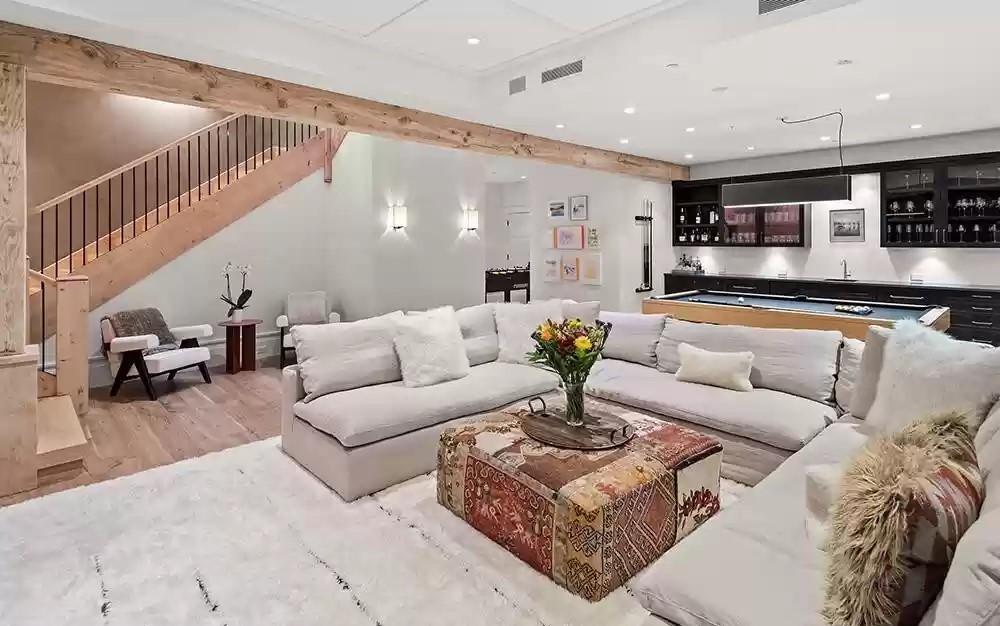 60 Family Room