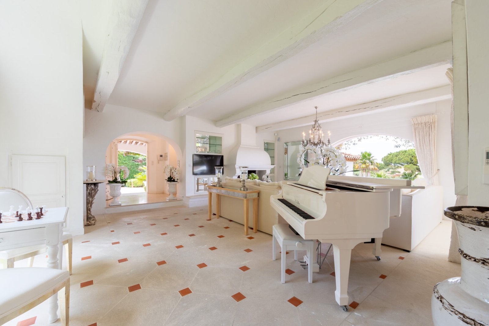 31 Living Room